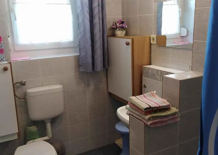 In - Balaton 18892 Daire *