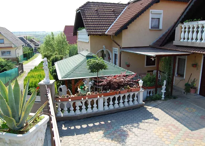 In - Balaton 18892 Appartement *